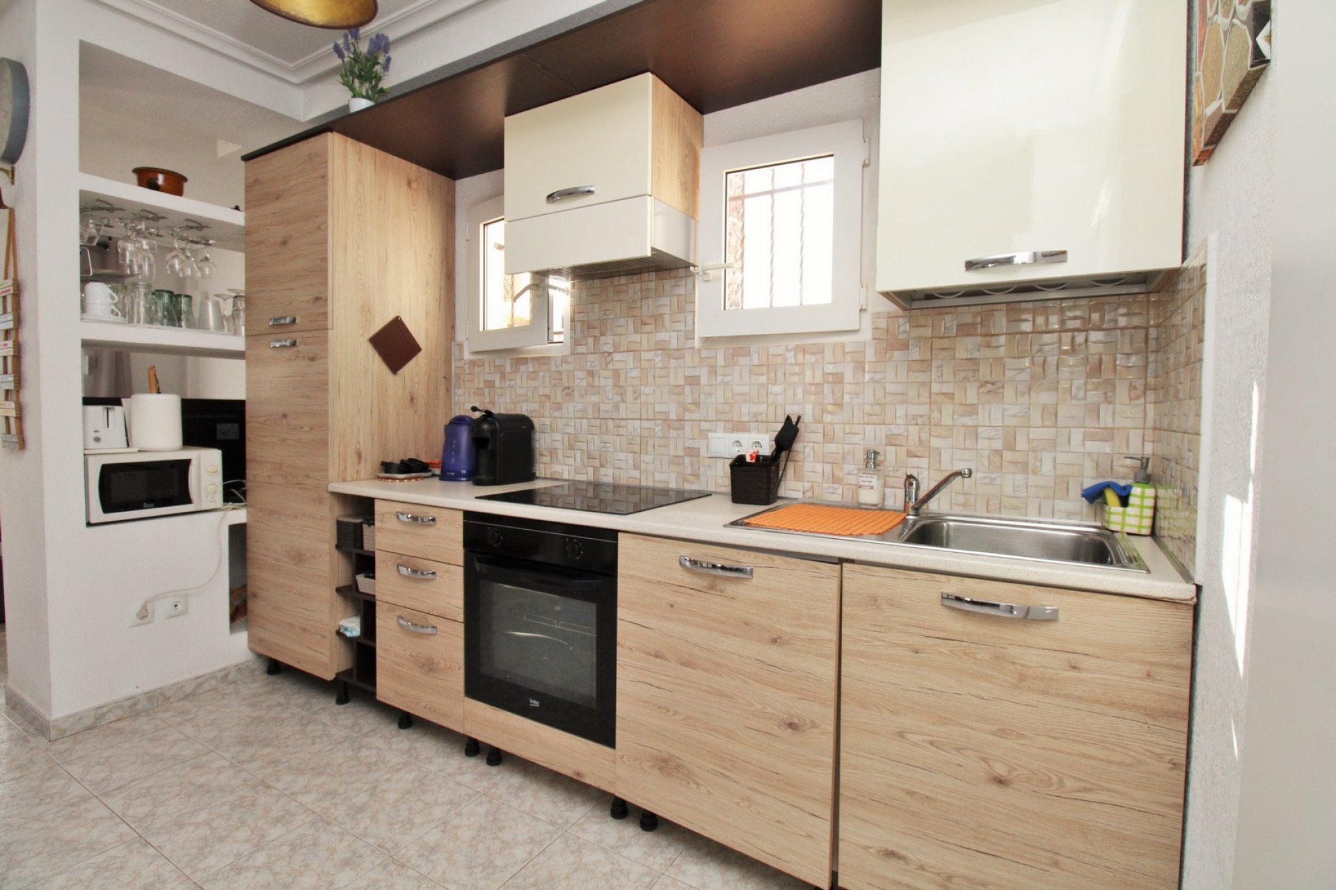 Herverkoop - Apartment -
Playa Flamenca