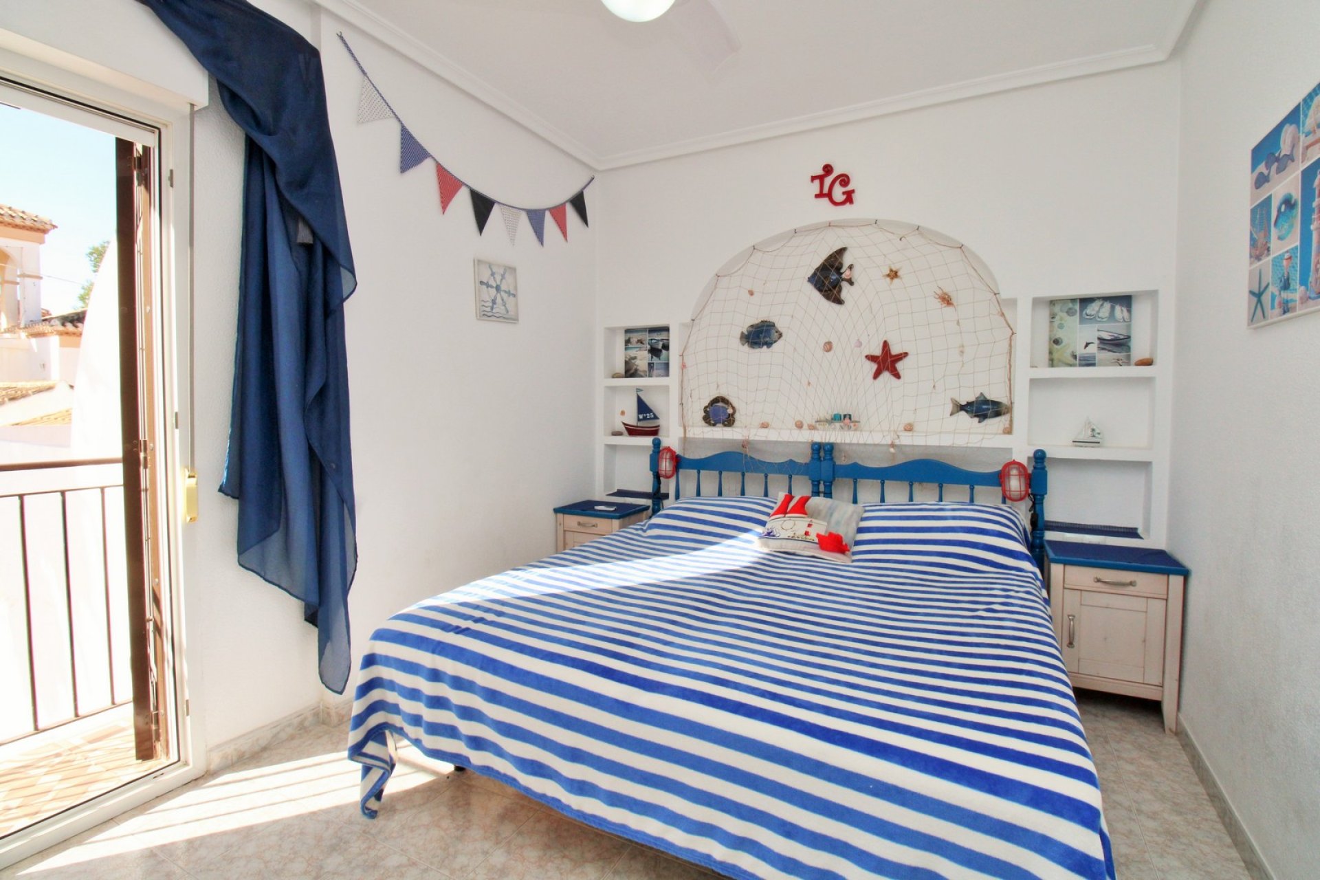 Herverkoop - Apartment -
Playa Flamenca