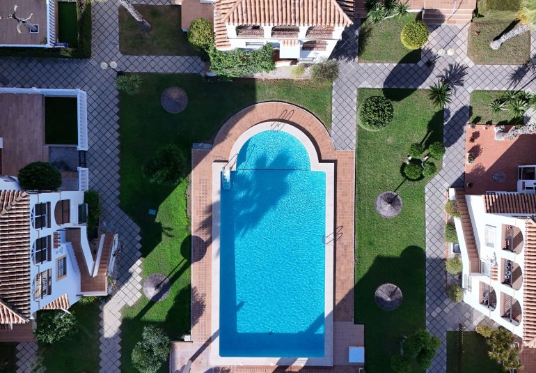 Herverkoop - Apartment -
Playa Flamenca