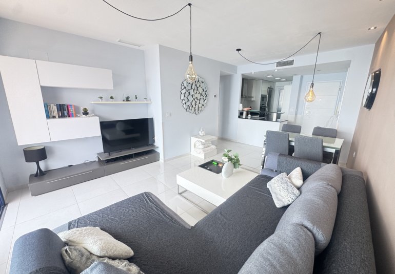 Herverkoop - Apartment -
Punta Prima