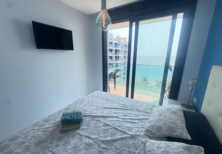 Herverkoop - Apartment -
Punta Prima