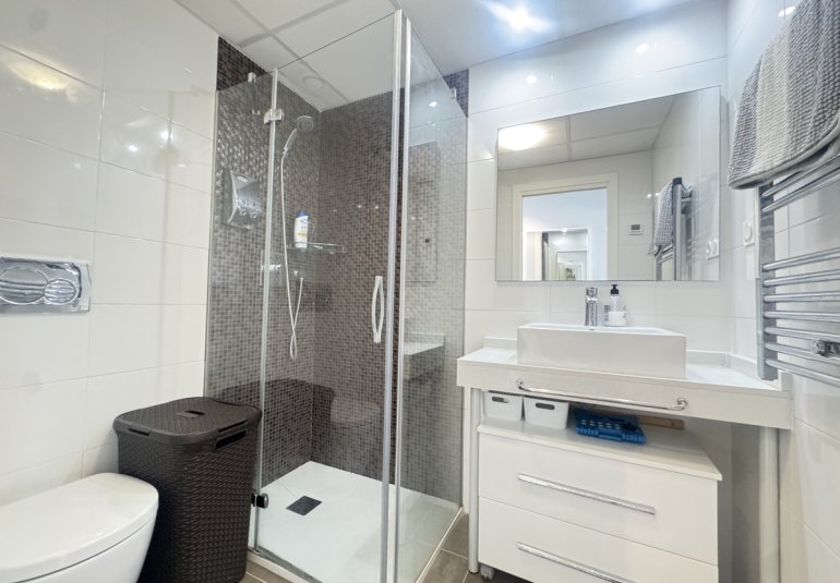 Herverkoop - Apartment -
Punta Prima