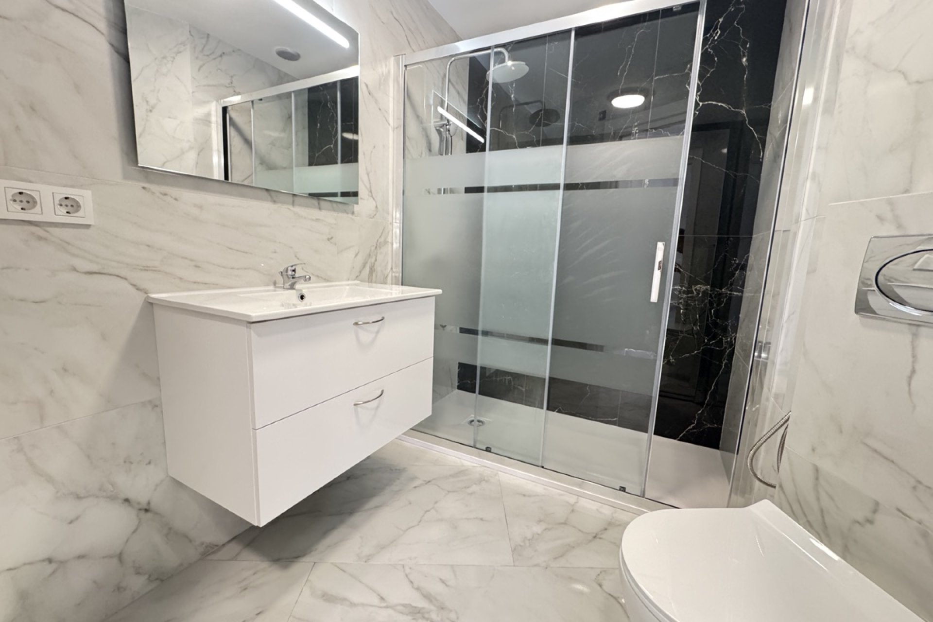 Herverkoop - Apartment -
Torrevieja