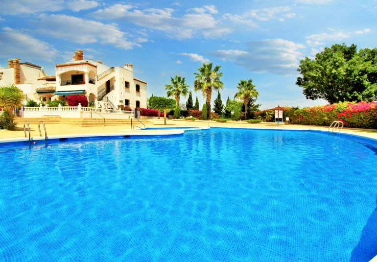 Herverkoop - Apartment -
Villamartin - PAU 8