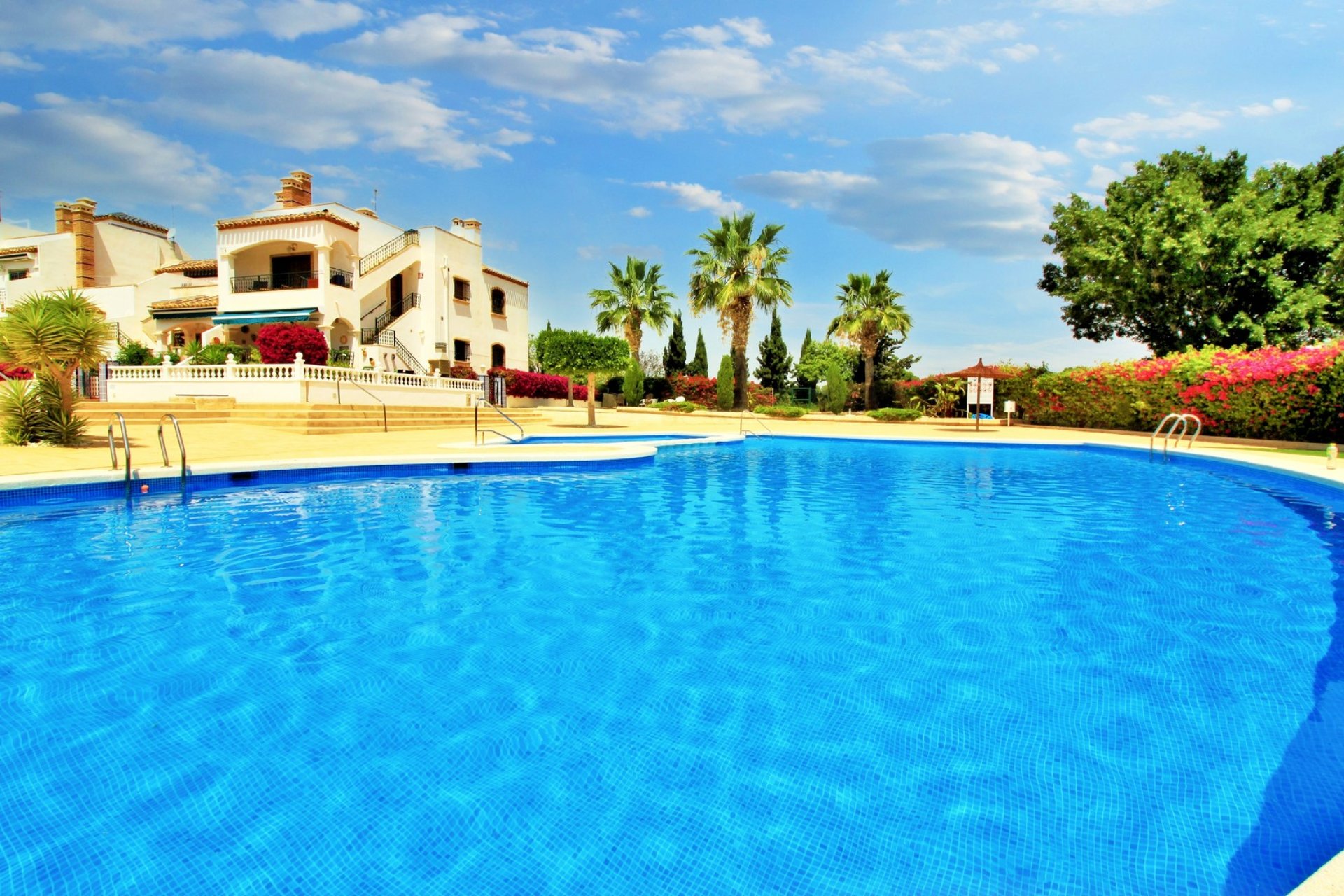 Herverkoop - Apartment -
Villamartin - PAU 8