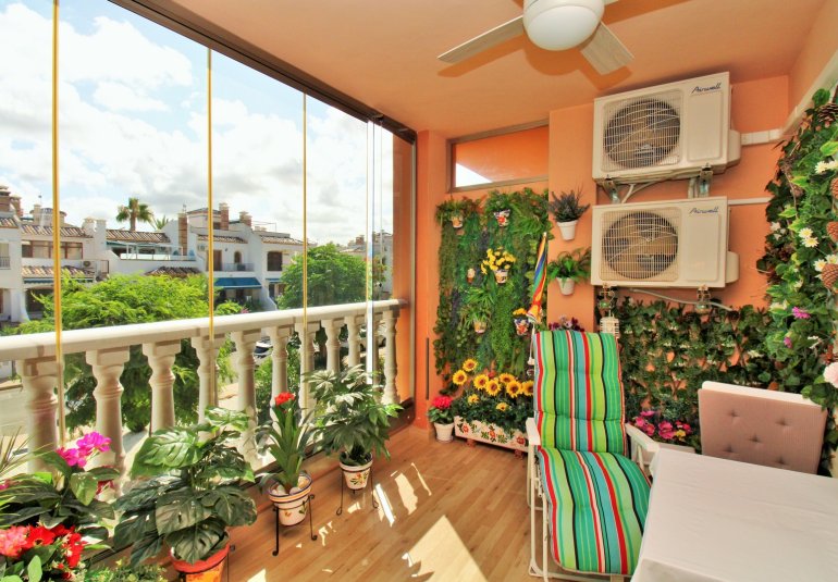 Herverkoop - Apartment -
Villamartin - PAU 8