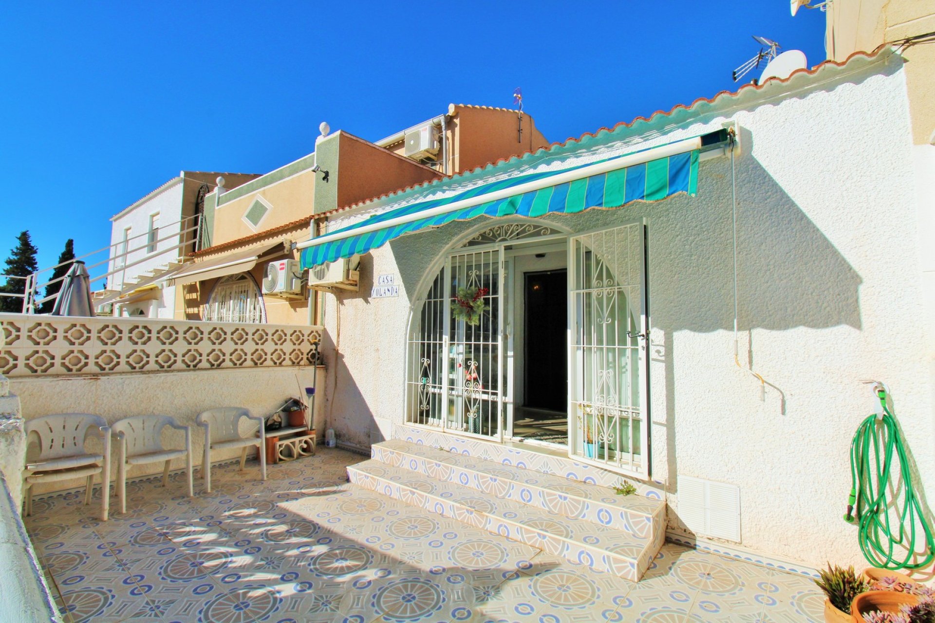 Herverkoop - Bungalow -
Torrevieja - El Chaparral
