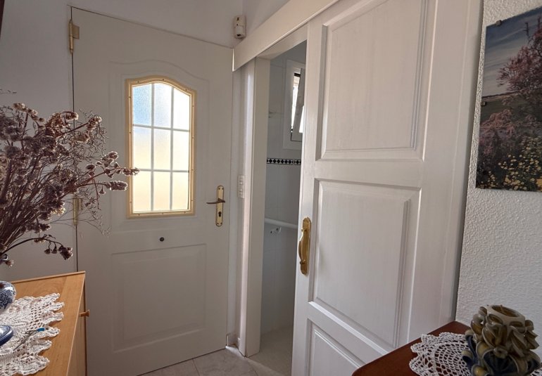 Herverkoop - Duplex -
Orihuela Costa - Villamartín