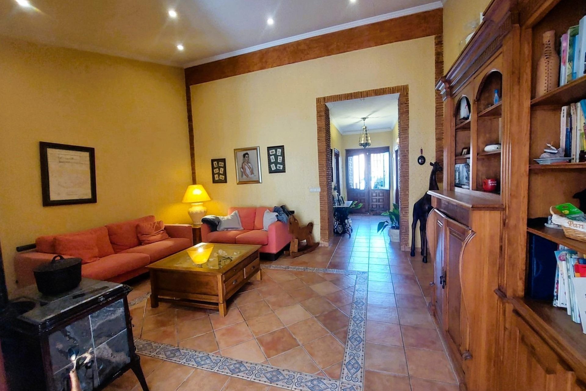 Herverkoop - Herenhuis -
Torrevieja - Centro