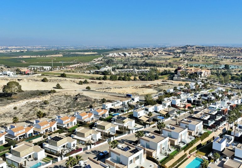 Herverkoop - Villa -
Algorfa - La Finca Golf Resort