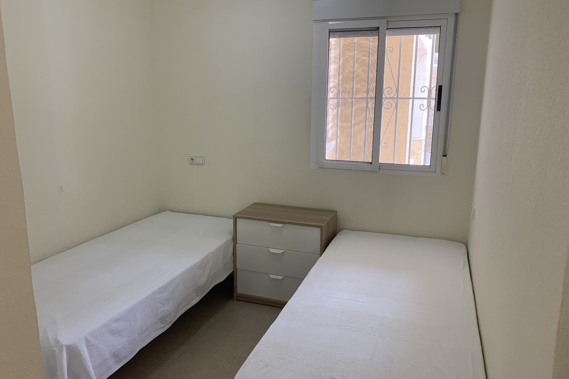 Herverkoop - Villa -
Algorfa (montemar)