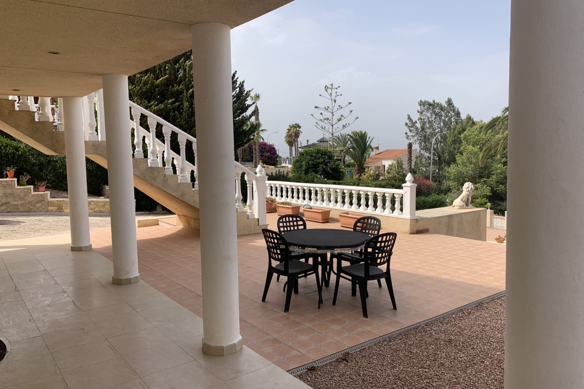 Herverkoop - Villa -
Algorfa (montemar)