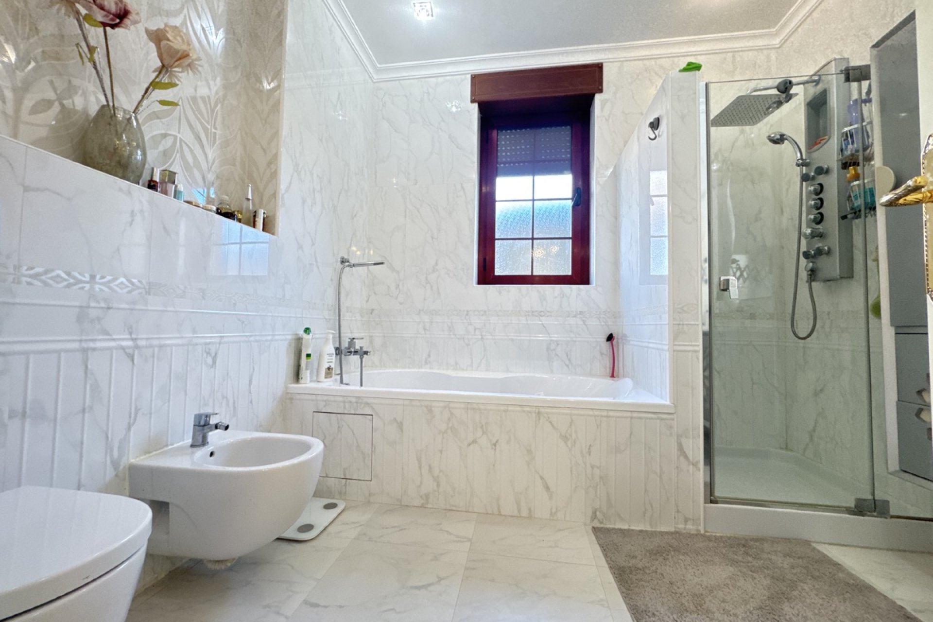 Herverkoop - Villa -
Cabo Roig