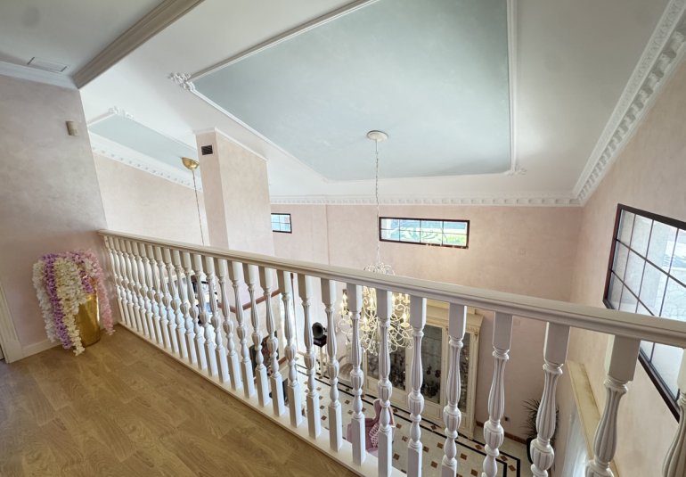 Herverkoop - Villa -
Cabo Roig