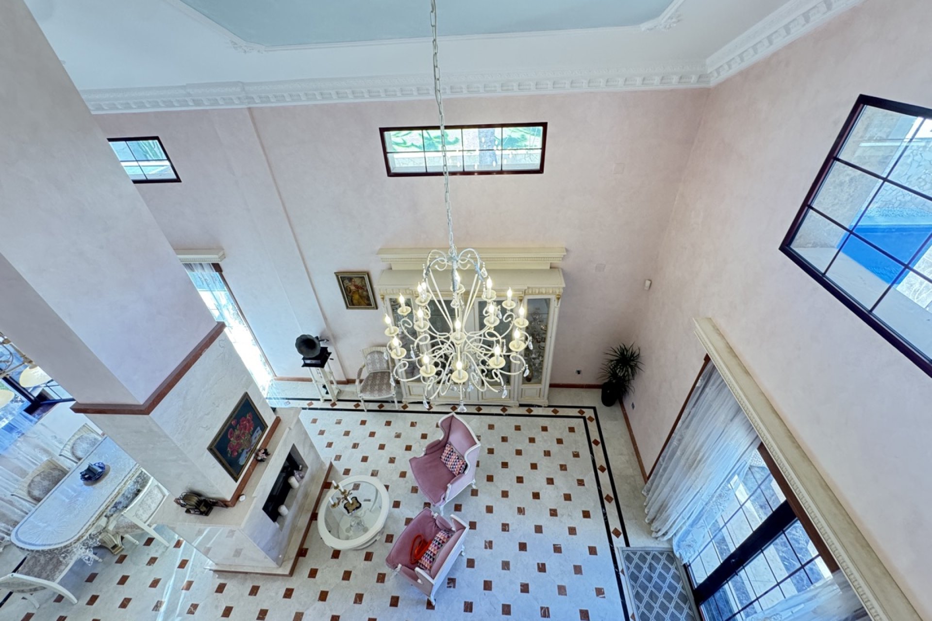 Herverkoop - Villa -
Cabo Roig