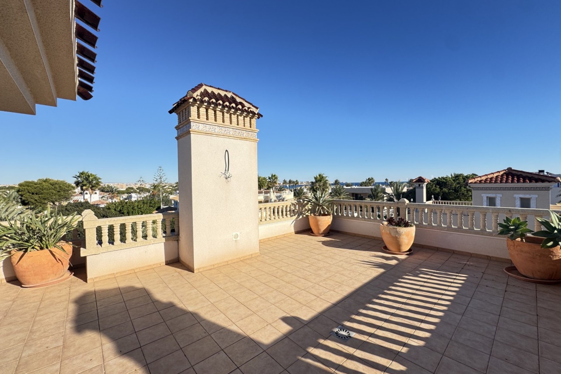 Herverkoop - Villa -
Cabo Roig