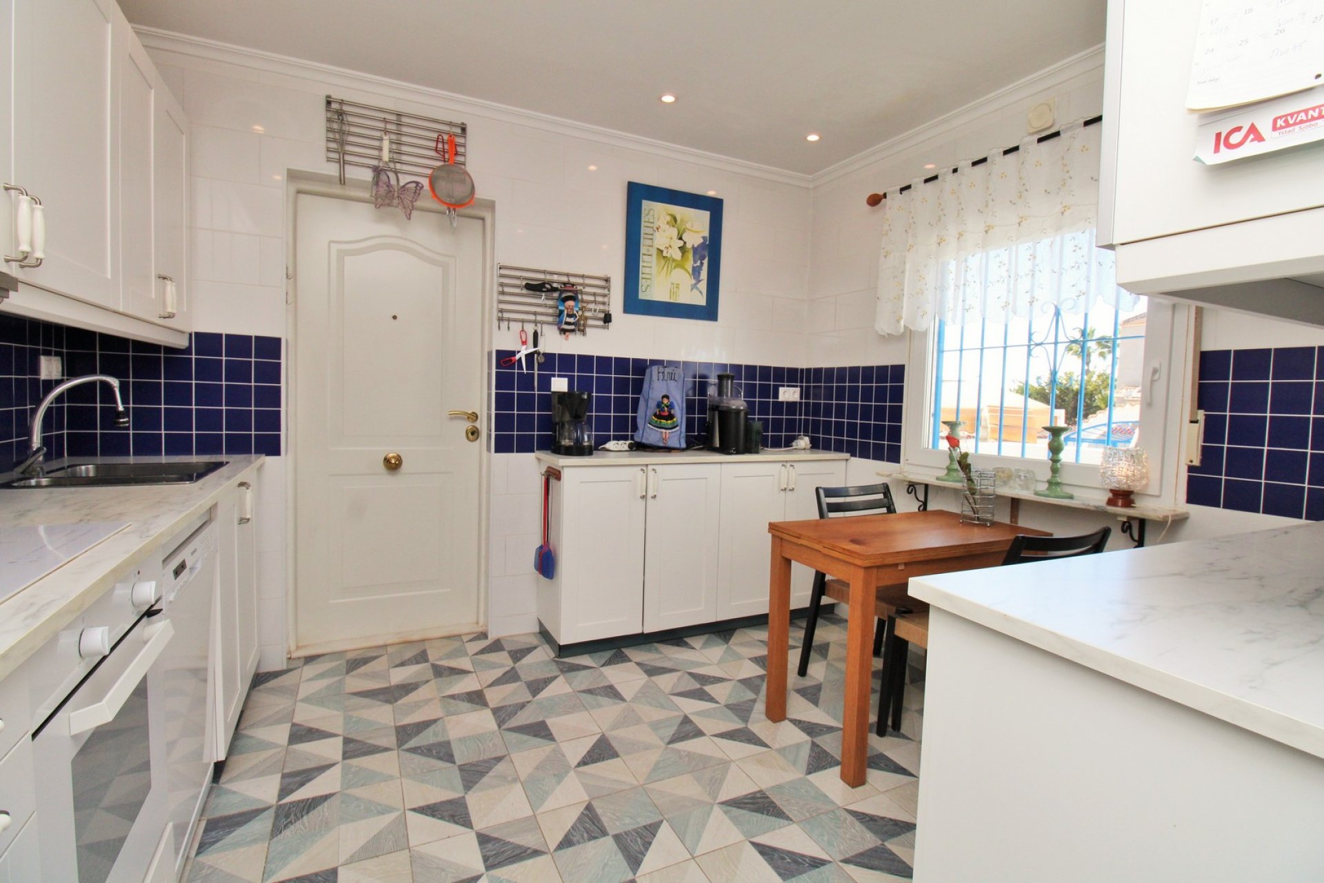 Herverkoop - Villa -
Torrevieja - El Chaparral