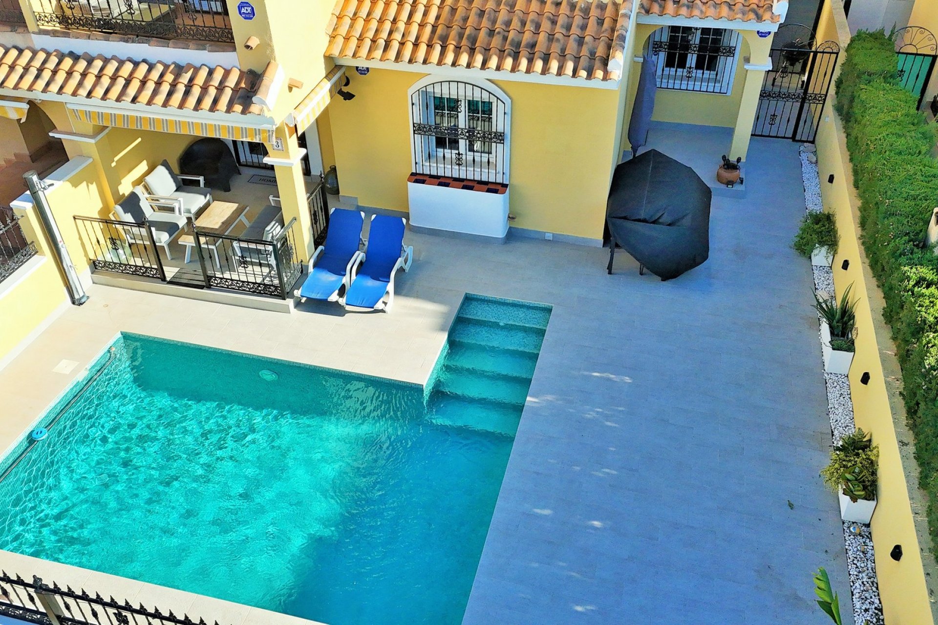 Herverkoop - Villa -
Villamartin - Los Dolses