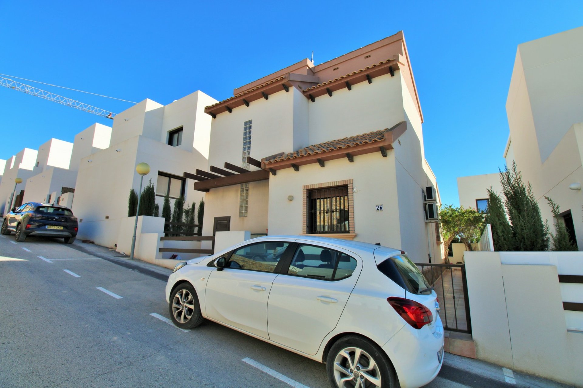 Herverkoop - Villa -
Villamartin - PAU 8