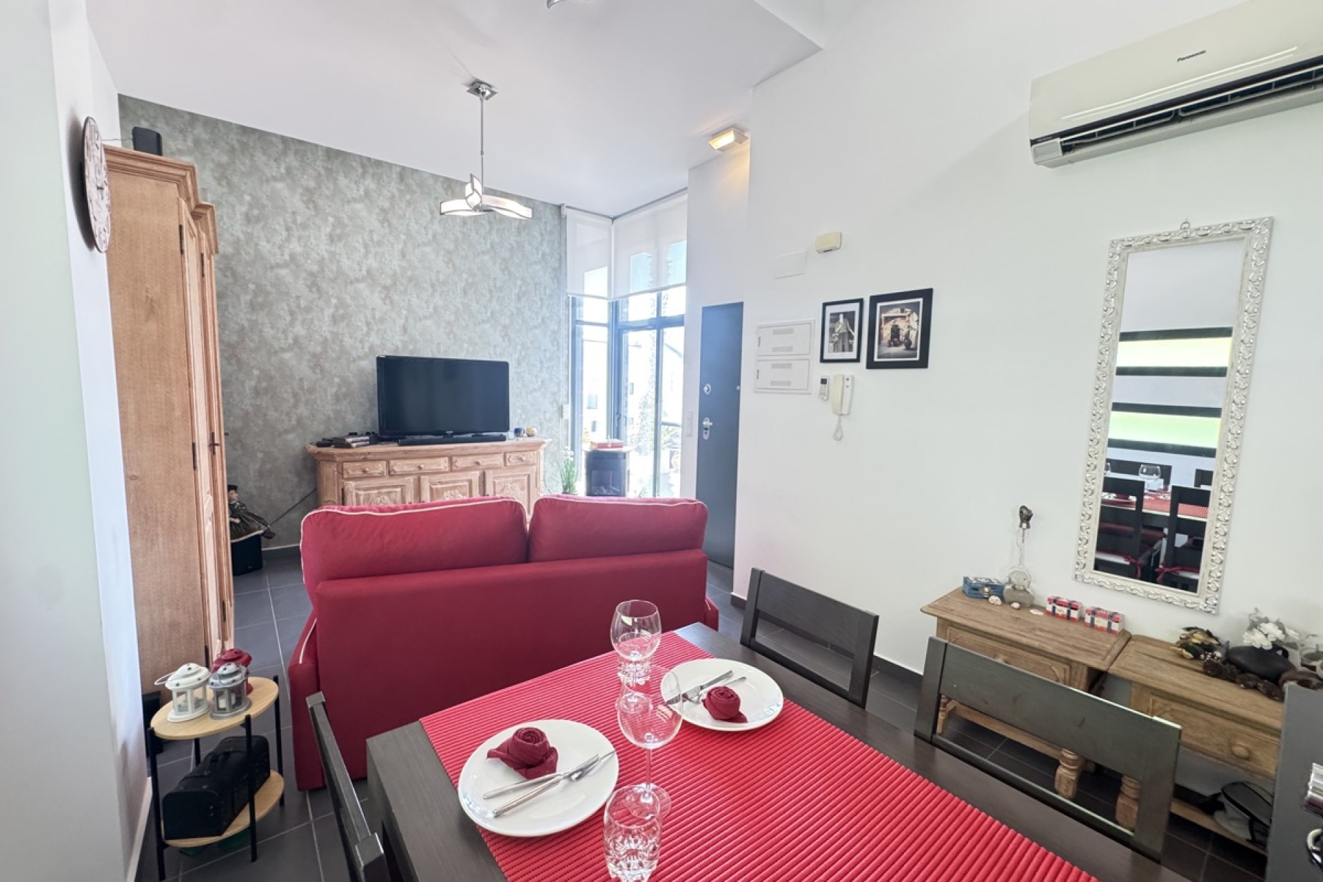 Herverkoop - Villa -
Villamartin