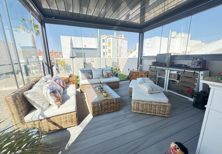 Herverkoop - Villa -
Villamartin