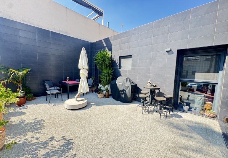 Herverkoop - Villa -
Villamartin