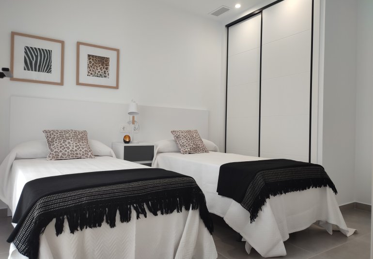 New Build - detached -
Balsicas