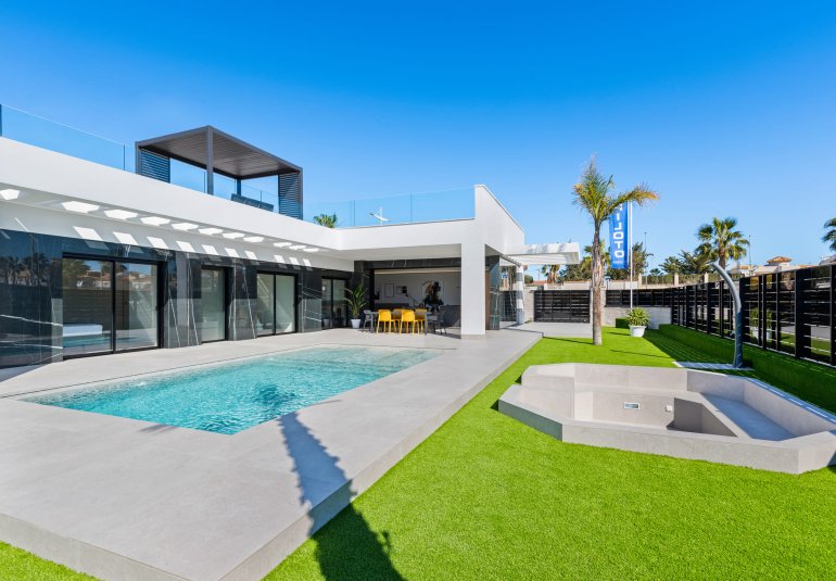 New Build - detached -
La Finca Golf