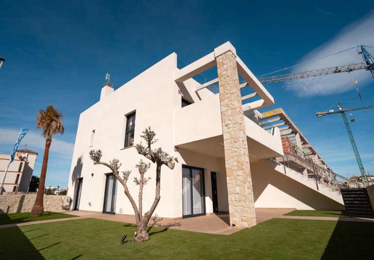 New Build - high-bungalow -
Pilar de la Horadada