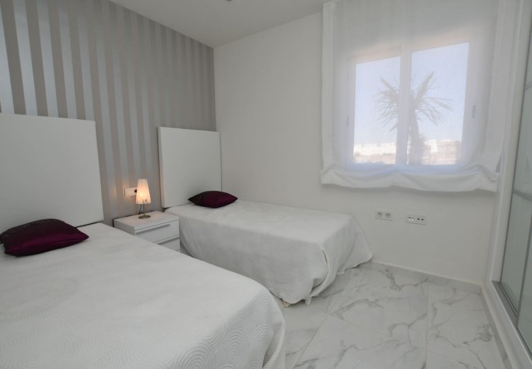 New Build - high-bungalow -
San Miguel de Salinas