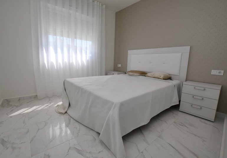 New Build - high-bungalow -
San Miguel de Salinas