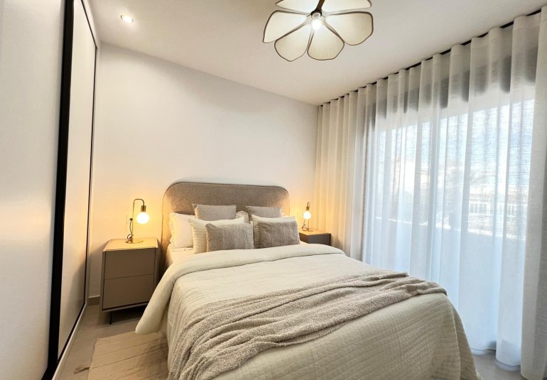 New Build - terraced -
Benferri