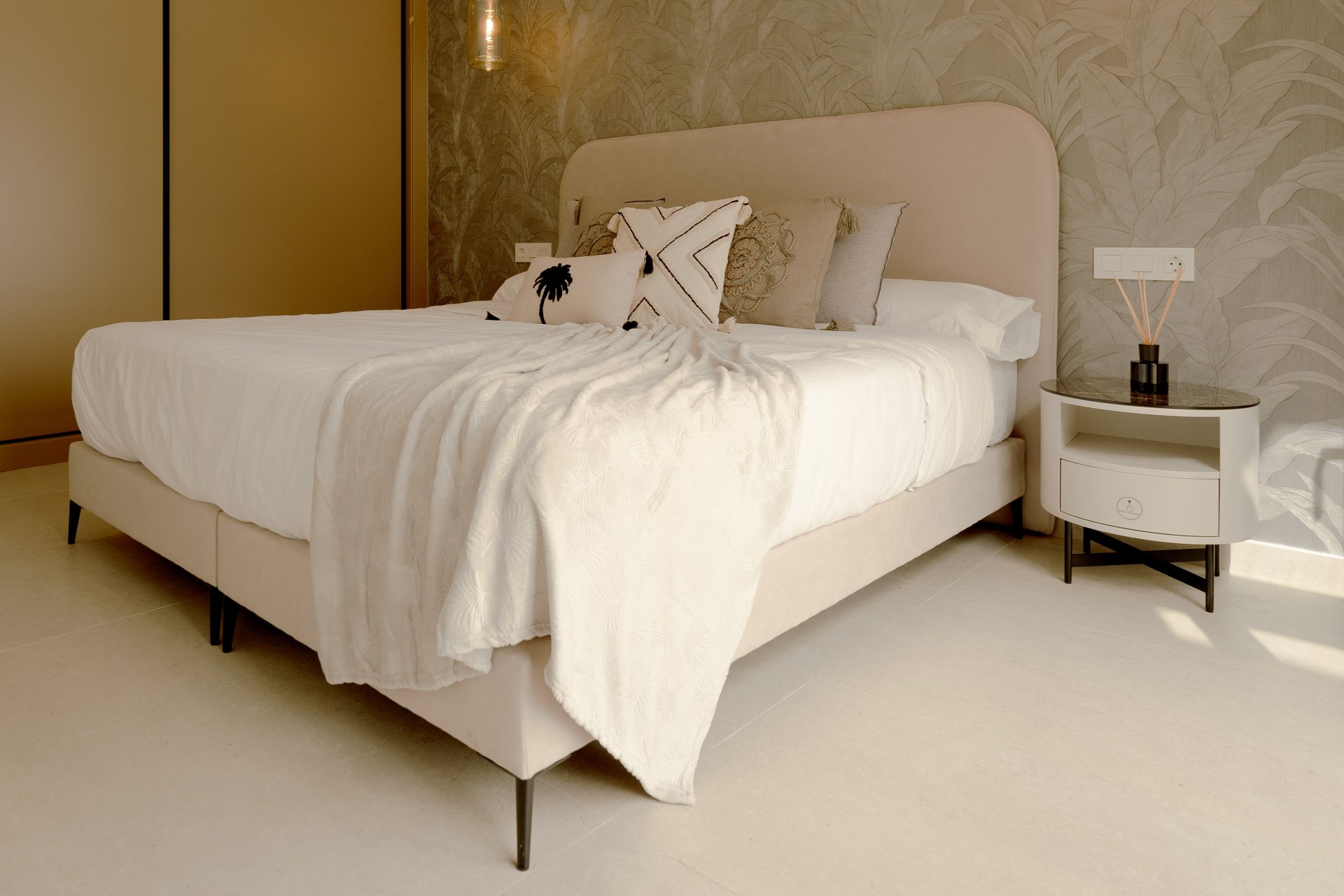 New Build - terraced -
Heredades