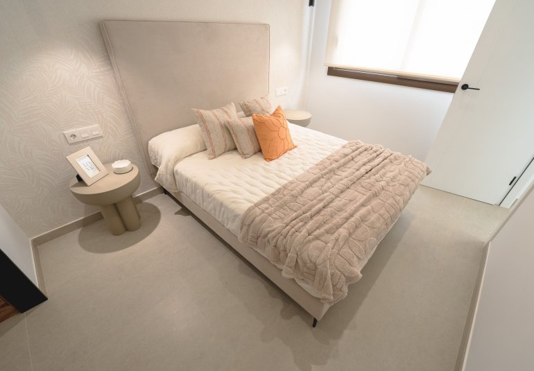 New Build - terraced -
Heredades