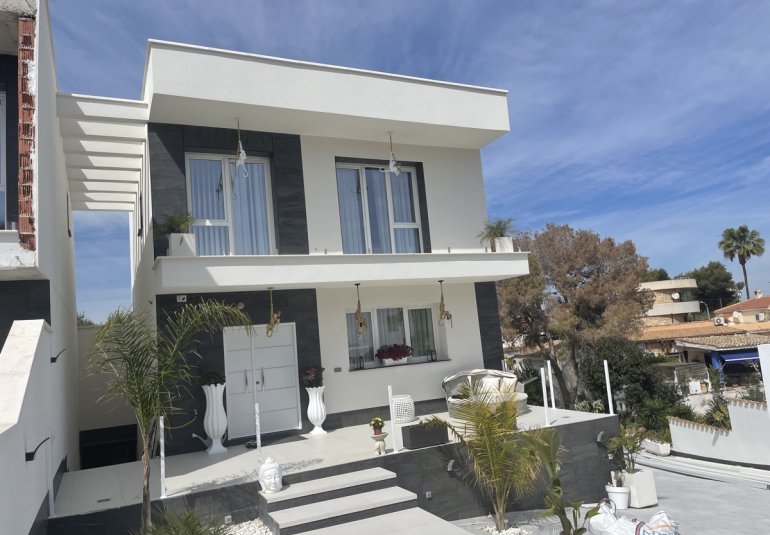 New Build - Villa -
Los Balcones