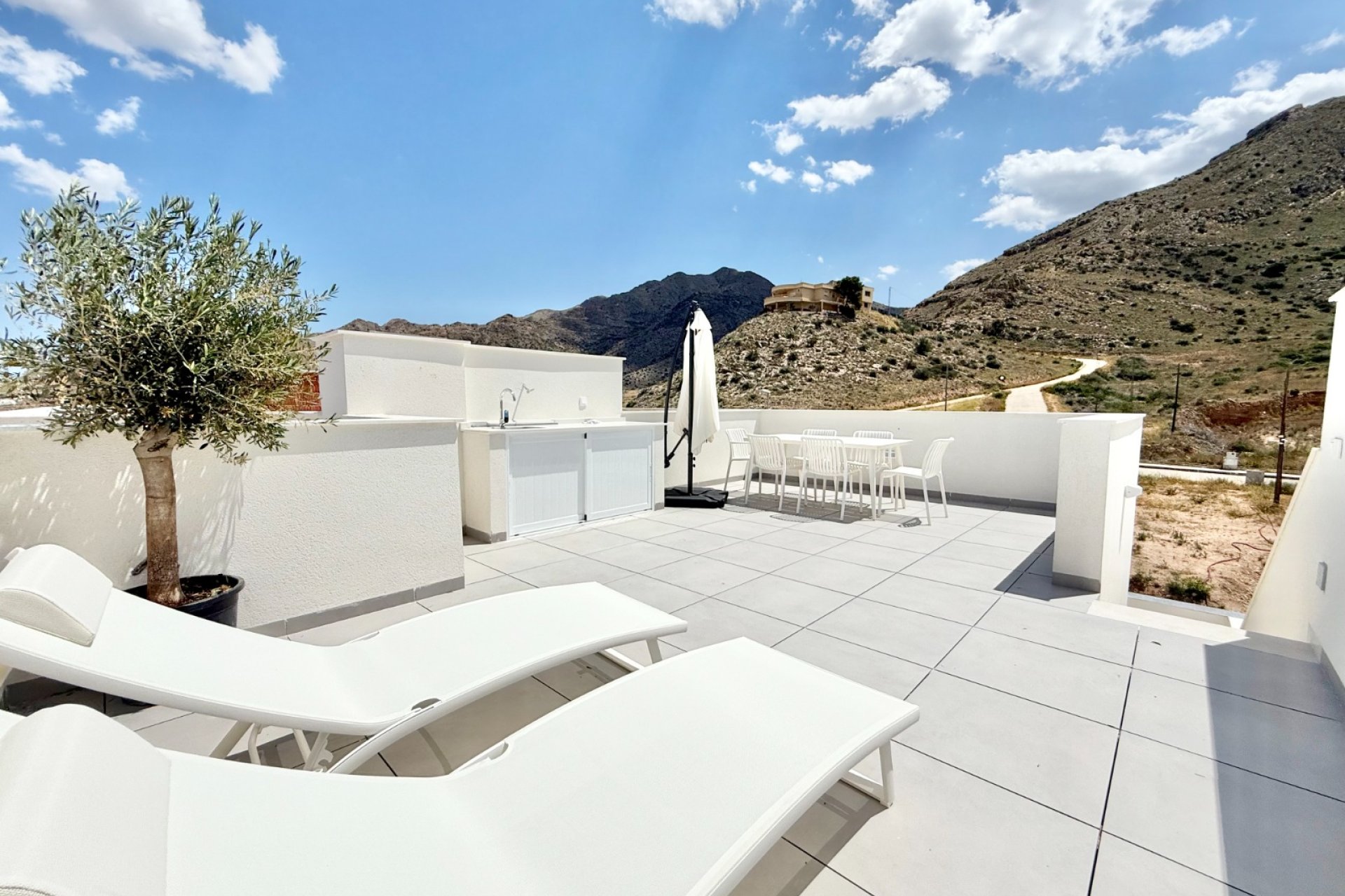 Nieuwbouw Woningen - low-bungalow -
Cox