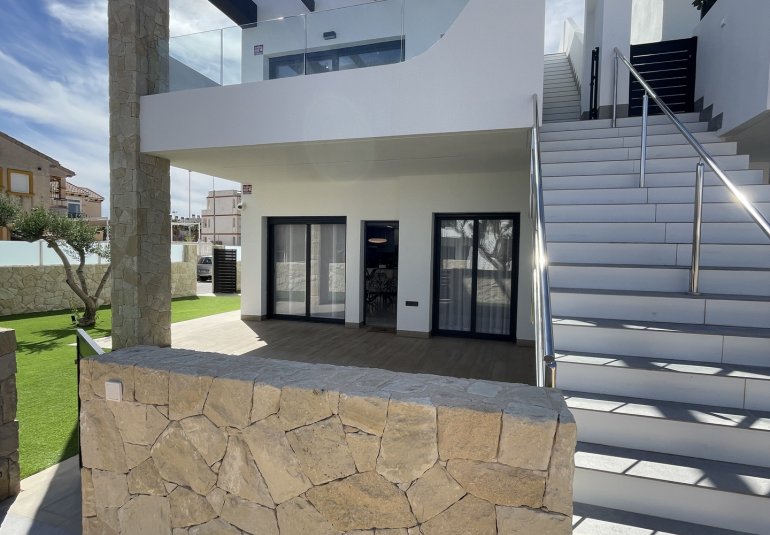 Nouvelle construction - terraced -
Torrevieja