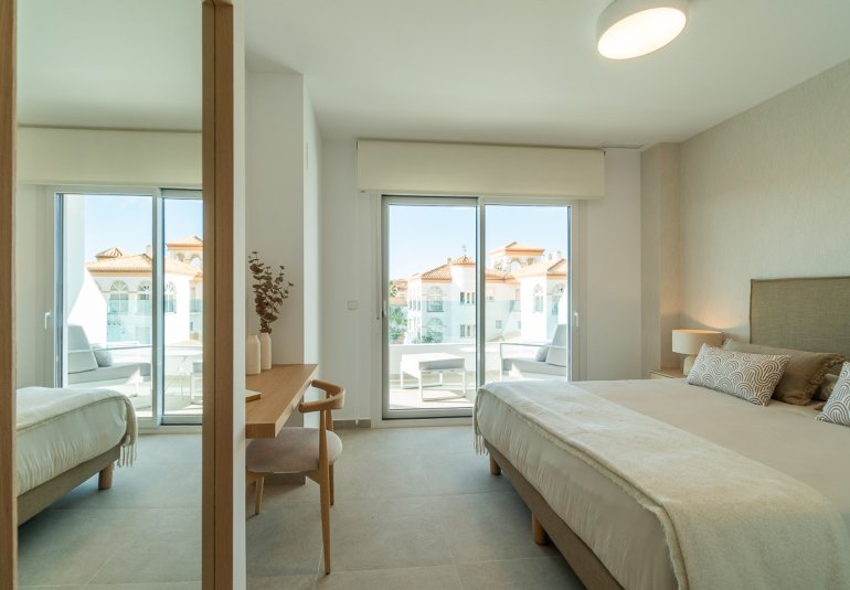 Obra nueva - Apartamento -
Playa Flamenca