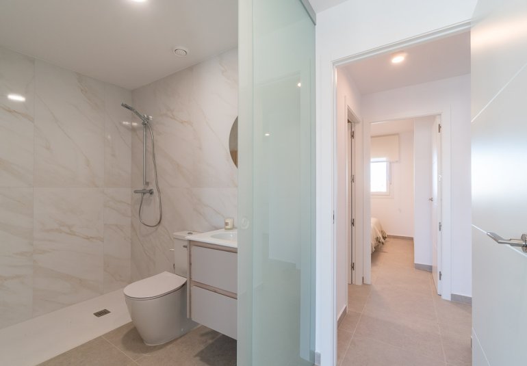 Obra nueva - Apartamento -
Playa Flamenca