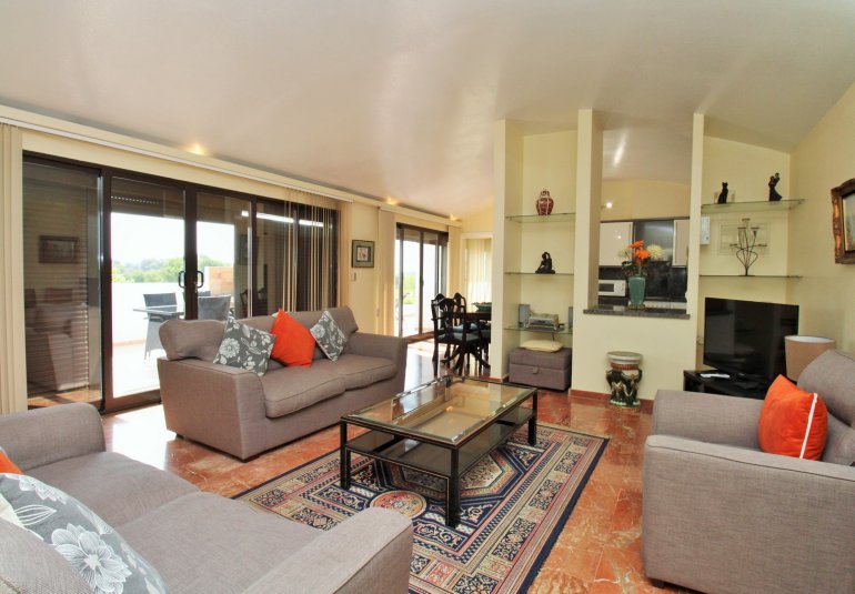 Resale - Apartment -
Las Ramblas