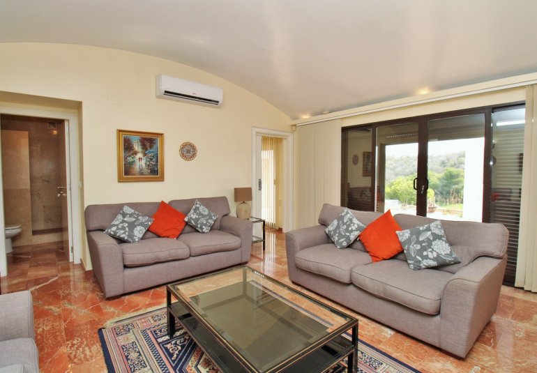 Resale - Apartment -
Las Ramblas