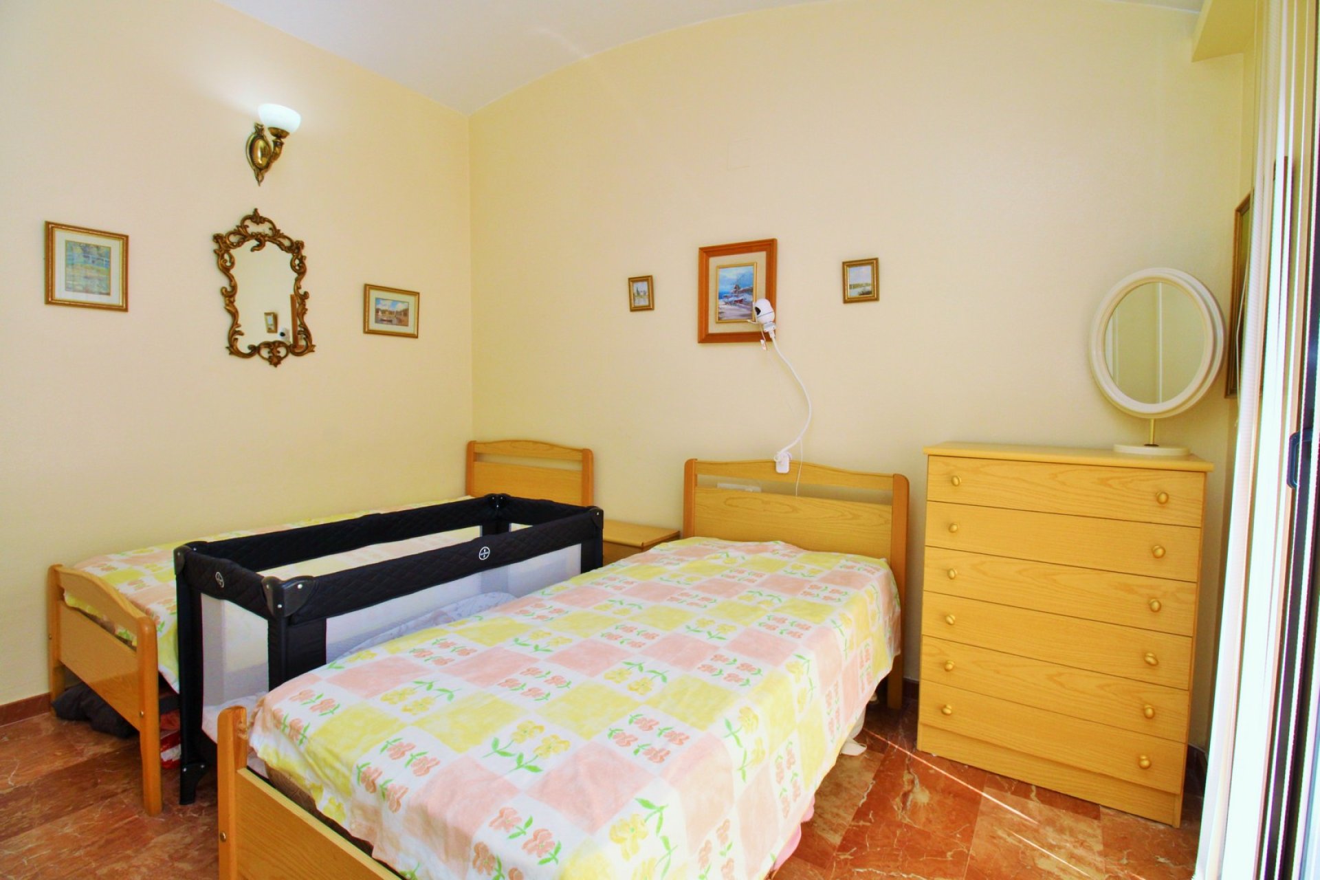 Resale - Apartment -
Las Ramblas