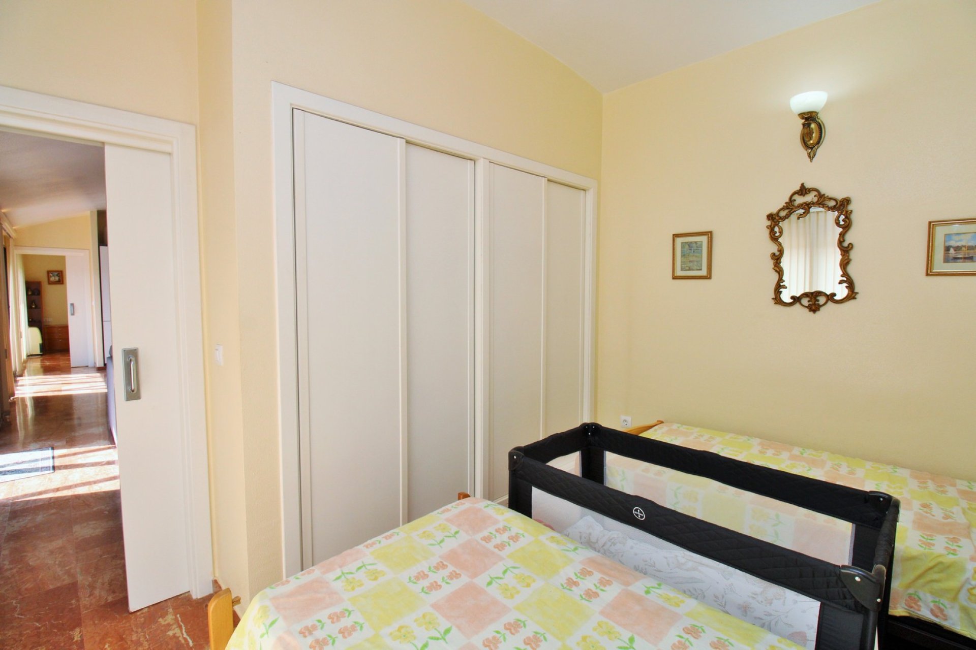 Resale - Apartment -
Las Ramblas