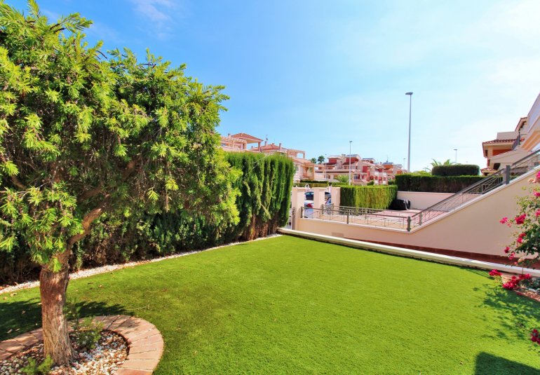 Resale - Apartment -
Playa Flamenca