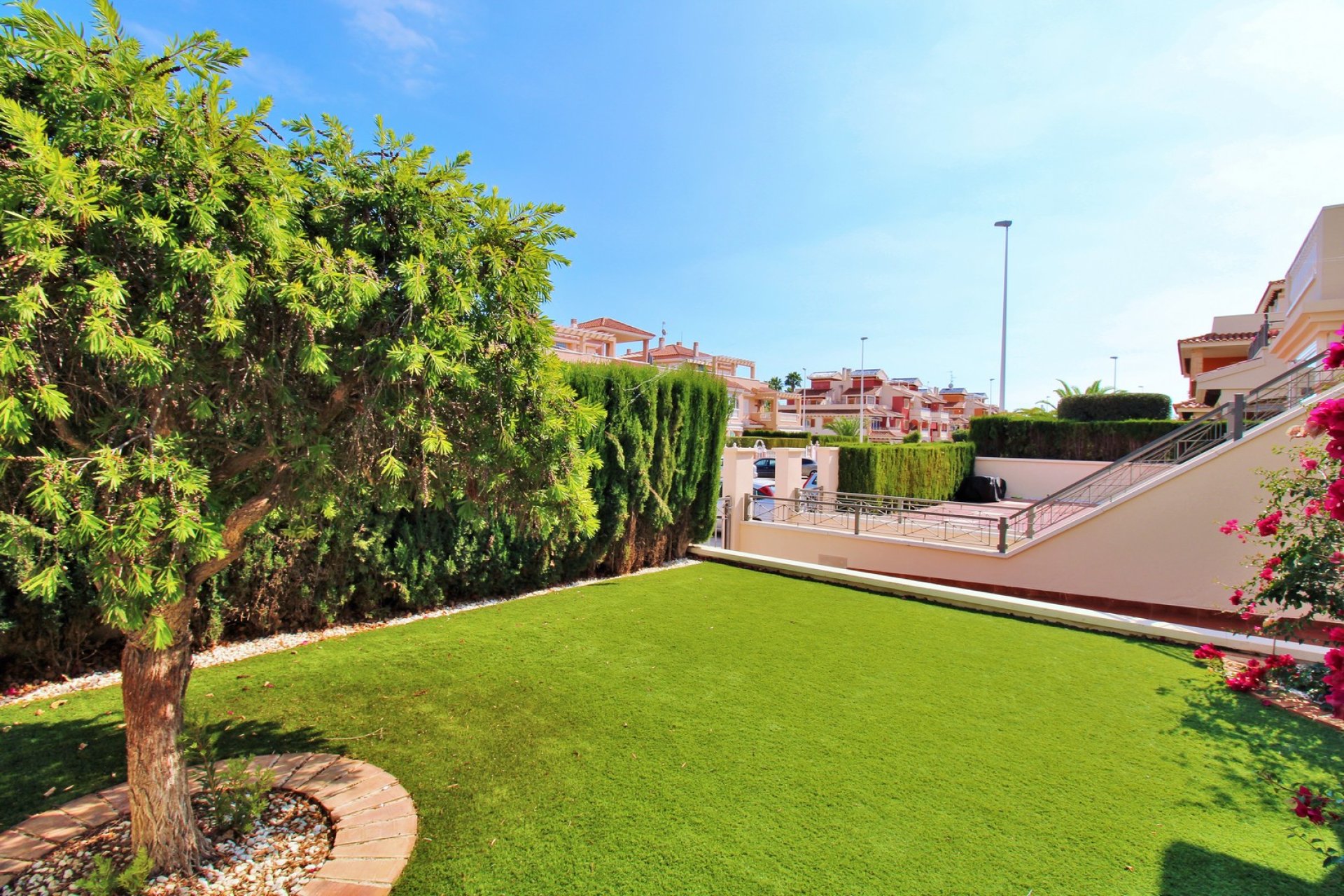 Resale - Apartment -
Playa Flamenca