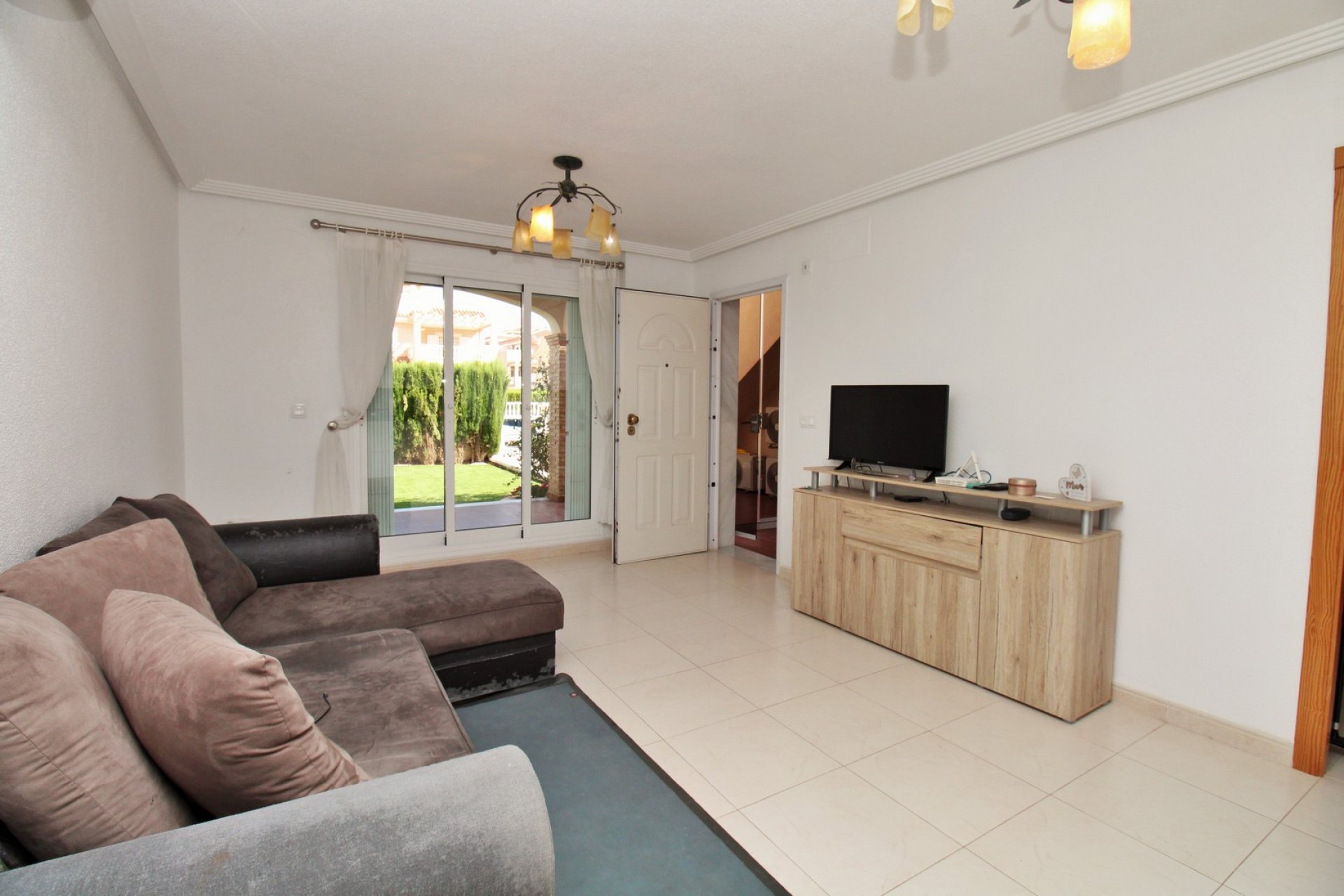 Resale - Apartment -
Playa Flamenca