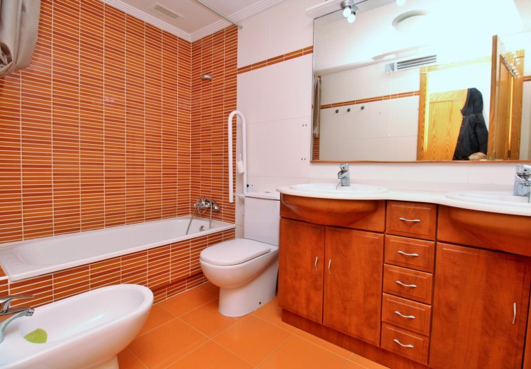 Resale - Apartment -
Playa Flamenca