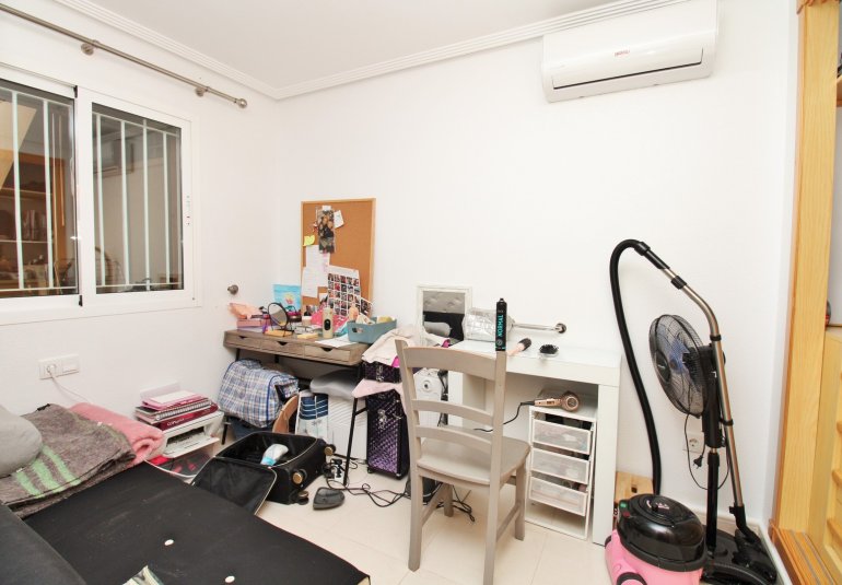 Resale - Apartment -
Playa Flamenca