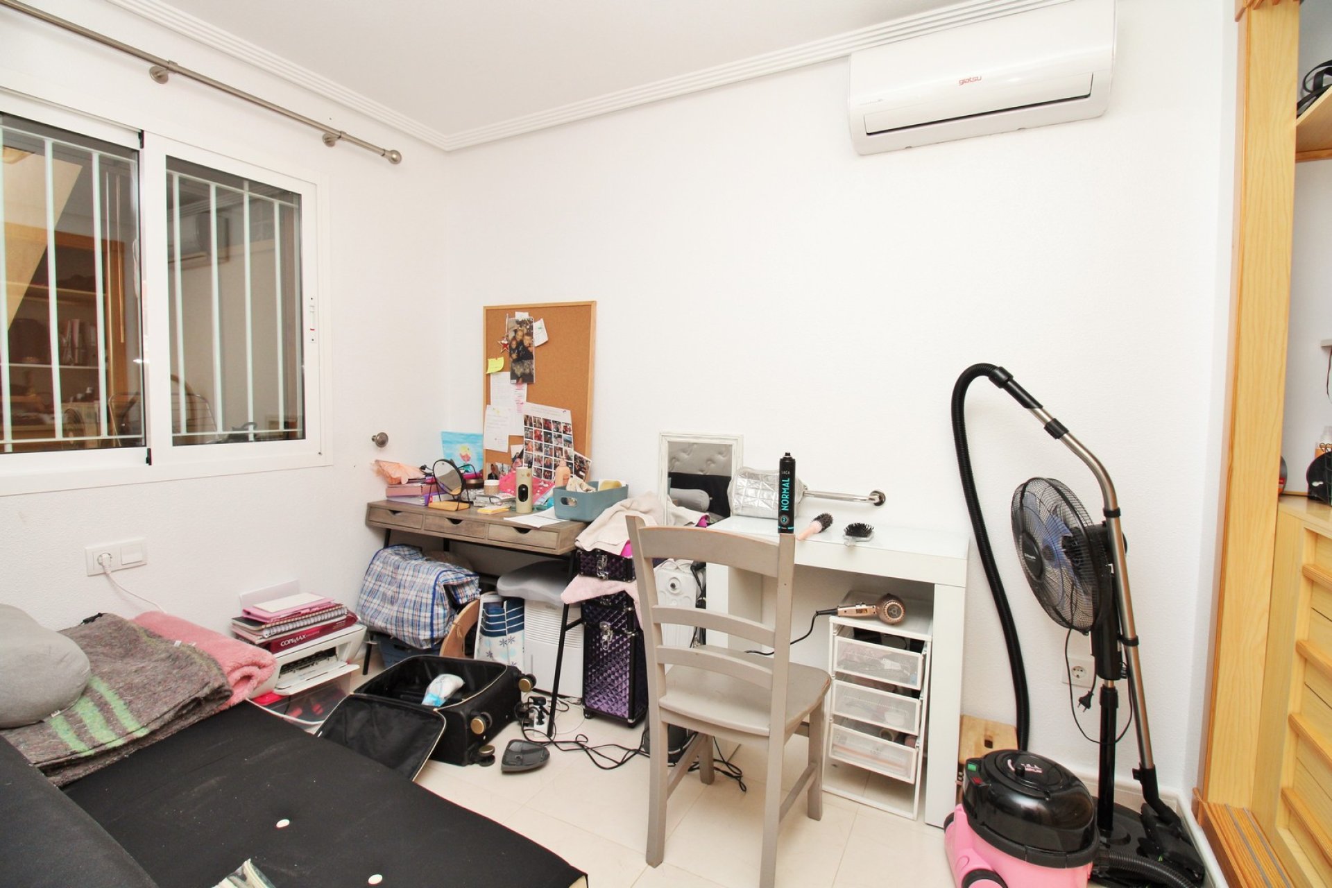 Resale - Apartment -
Playa Flamenca