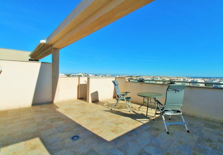 Resale - Apartment -
Villamartin - Los Dolses